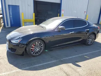 2018 Maserati Ghibli ZAM57YTA8J1278690