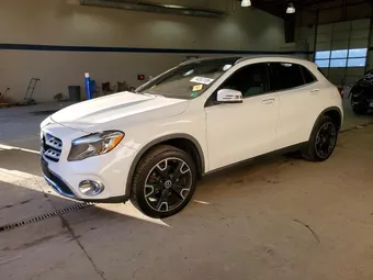 2018 Mercedes-Benz GLA-Class WDCTG4GB3JJ523171