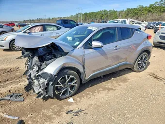 2019 Toyota C-HR NMTKHMBX1KR079812