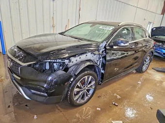 2018 Infiniti QX30 SJKCH5CR8JA051932