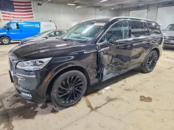 2021 Lincoln Aviator 5LM5J7XC0MGL07038