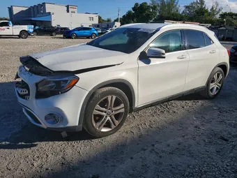 2018 Mercedes-Benz GLA-Class WDCTG4EB9JJ530984