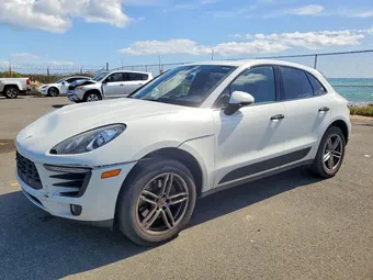2017 Porsche Macan WP1AA2A57HLB01858