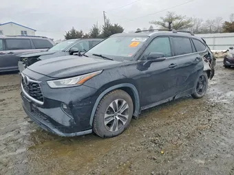 2020 Toyota Highlander 5TDHZRBH8LS503177