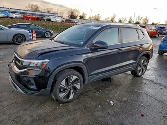 2024 Volkswagen Taos 3VVUX7B24RM043935