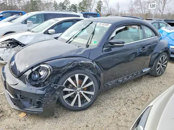 2018 Volkswagen Beetle 3VWJD7AT3JM726683