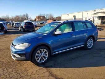 2018 Volkswagen Golf Alltrack 3VWH17AU5JM768708