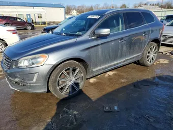 2017 Volvo XC60 YV449MRU6H2016141