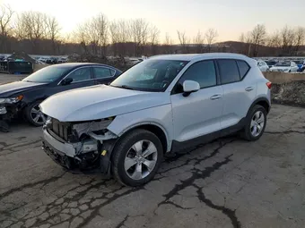 2021 Volvo XC40 YV4162UK5M2477699