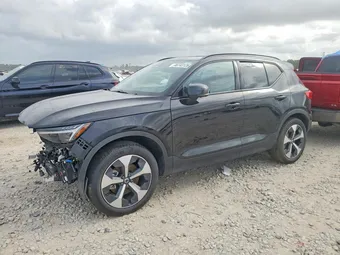 2026 Volvo XC40 YV4L12UCXT2727906
