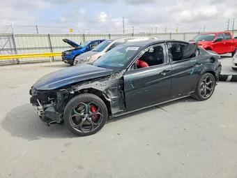 2019 Alfa Romeo ZARFAMBN7K7609819
