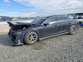 2020 Audi S8 WAU8SAF83LN002006
