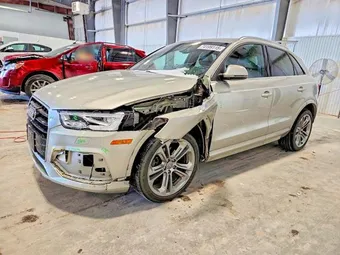 2016 Audi Q3 WA1GFCFS5GR013902