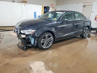2018 Audi A3 WAUB8GFF0J1016102