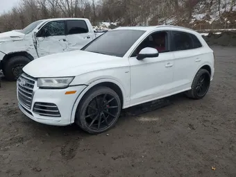 2018 Audi SQ5 WA1A4AFY8J2046168