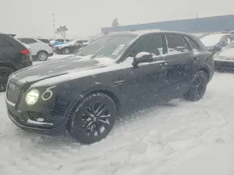 2017 Bentley Bentayga SJAAC2ZV6HC013952