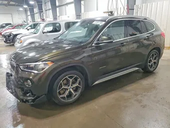 2017 BMW X1 WBXHT3C35H5F86443