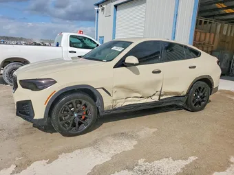 2022 BMW X6 5UXCY6C02N9K28152