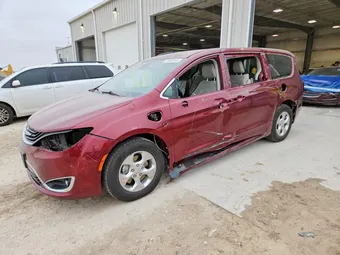 2018 Chrysler Pacifica Hybrid 2C4RC1N70JR172644