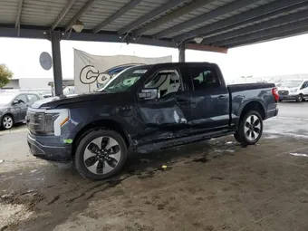2022 Ford F-150 Lightning 1FT6W1EV6NWG11352