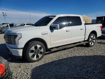2023 Ford F-150 Lightning 1FT6W1EV8PWG33016