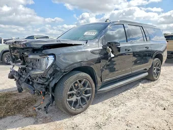 2022 GMC Yukon XL 1GKS1GKT9NR112261