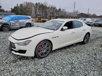 2018 Maserati Ghibli ZAM57YTA1J1278711