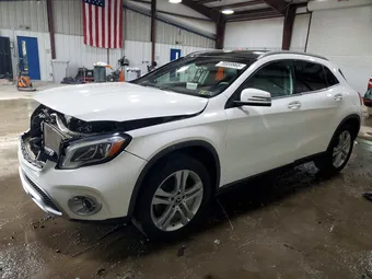 2020 Mercedes-Benz GLA-Class W1NTG4GB7LU040413