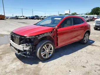 2015 Mercedes-Benz GLA-Class WDCTG4GB2FJ175080