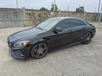 2018 Mercedes-Benz CLA-Class WDDSJ4EB2JN598903