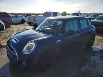 2017 Mini Cooper WMWXU3C53H2B64001