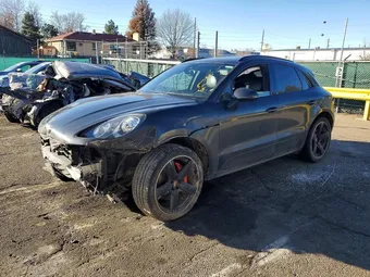 2018 Porsche Macan WP1AF2A58JLB70503