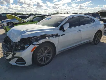 2023 Volkswagen Arteon WVWSR7AN7PE014203