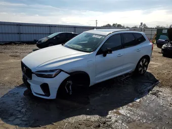 2025 Volvo XC60 Plug-IN Hybrid YV4H60RM3S1015450