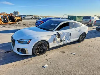 2021 Audi A5 WAUDACF50MA059212