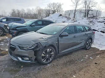 2018 Buick Regal W04GV8SX7J1111286