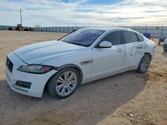 2017 Jaguar XF SAJBD4BV1HCY34948