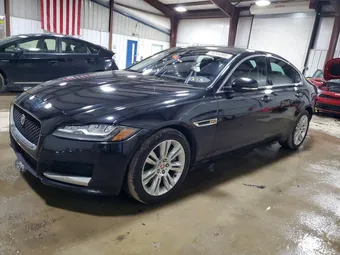 2017 Jaguar XF SAJBJ4BV3HCY39223