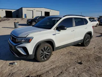 2022 Volkswagen Taos 3VVDX7B22NM011253