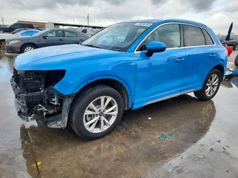 2023 Audi Q3 WA1DECF38P1090566