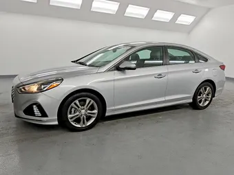 2019 Hyundai Sonata 5NPE34AF6KH775688