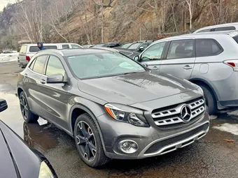 2019 Mercedes-Benz GLA-Class WDCTG4EB0KJ552387
