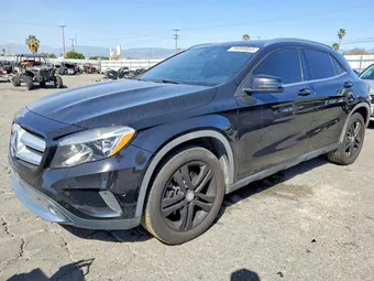 2016 Mercedes-Benz GLA-Class WDCTG4EB9GJ219774