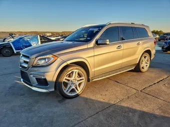 2015 Mercedes-Benz GL-Class 4JGDF7DE0FA512497