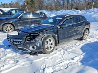 2018 Mercedes-Benz GLA-Class WDCTG4GB2JJ431744
