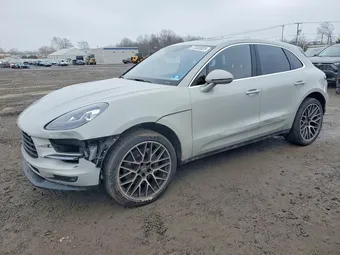 2019 Porsche Macan WP1AB2A59KLB31822