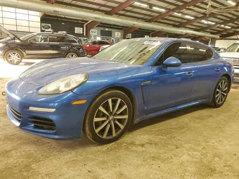 2015 Porsche Panamera WP0AA2A73FL002972