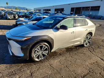 2024 Toyota bZ4X JTMABACA7RA063886