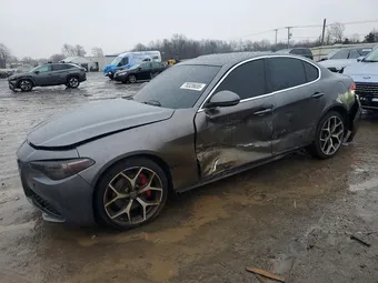 2019 Alfa Romeo ZARFANAN1K7601044