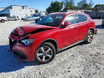 2019 Alfa Romeo ZASPAJAN4K7C49608